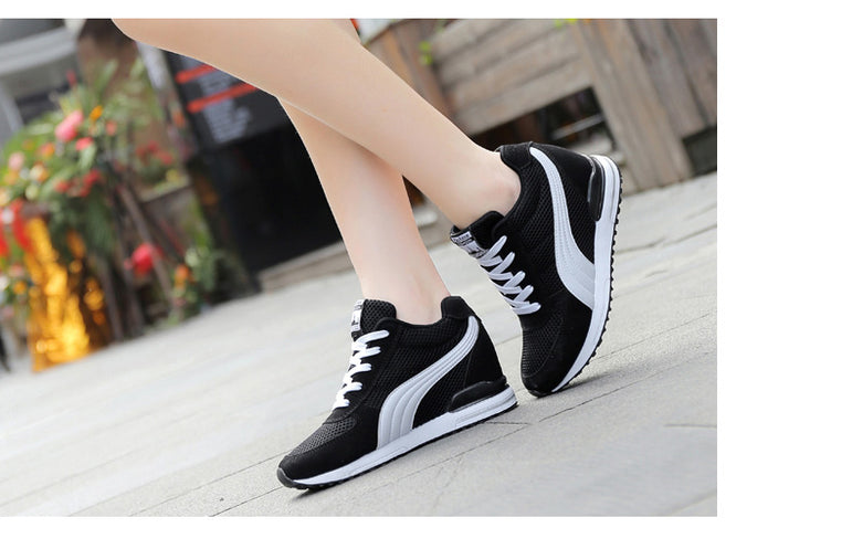 Casual Women Lace Up Platform Sneaker